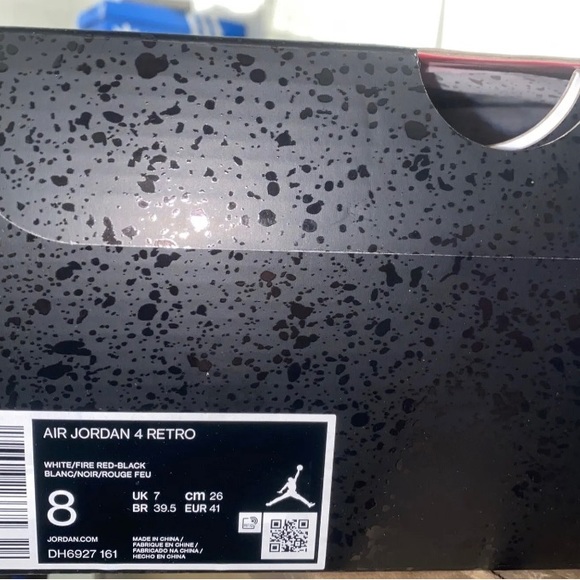 Size 8 red cement retro 4s - Picture 2 of 7